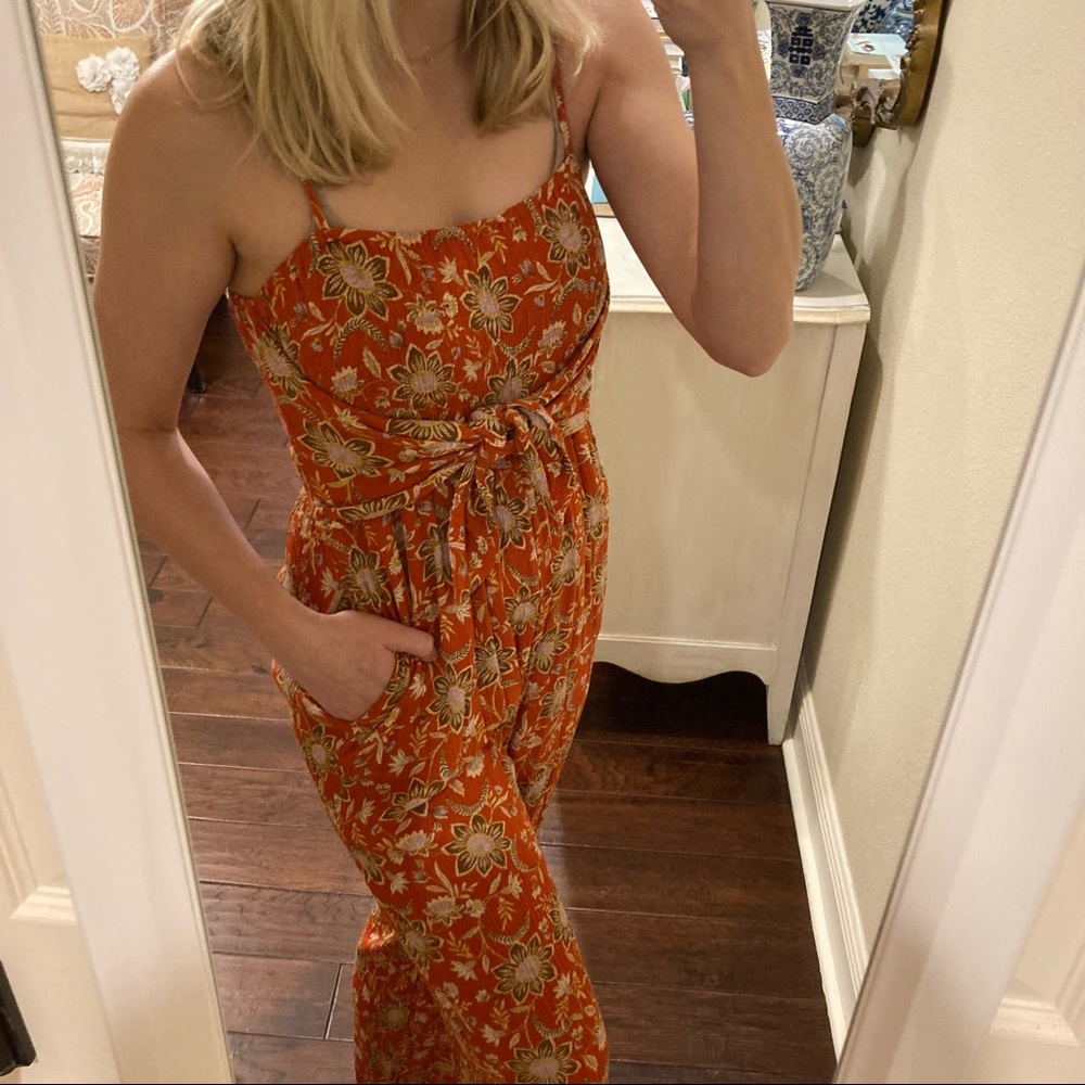 🌸 Loft Beach Jumpsuit Size Medium Front Tie